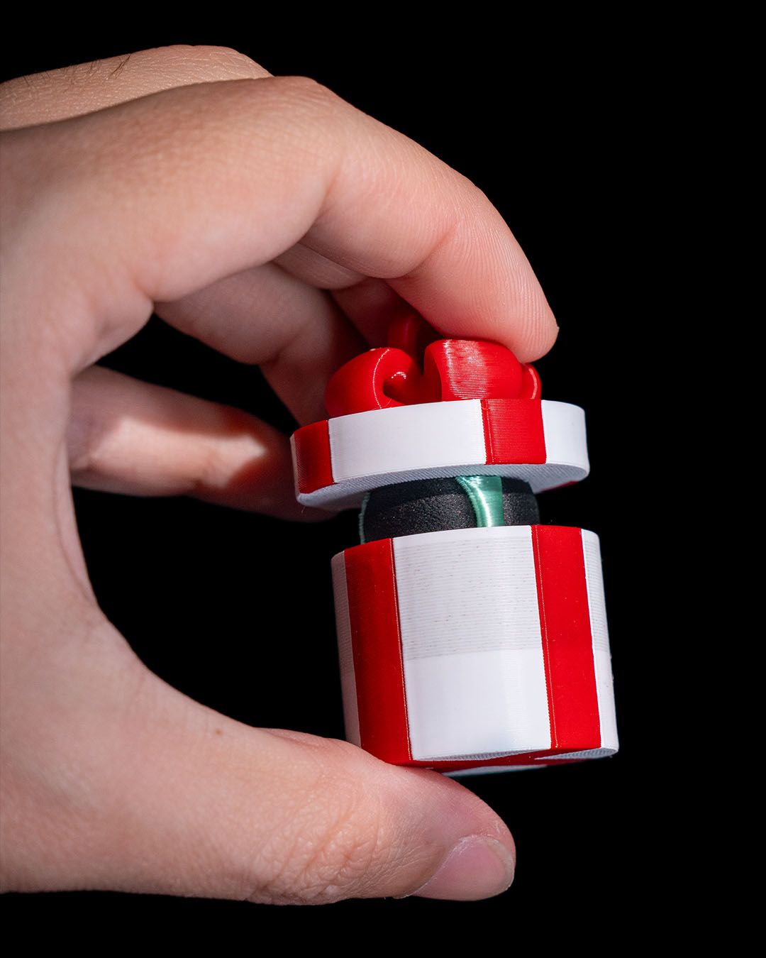 Alien Surprise Fidget Keychain - Image 4