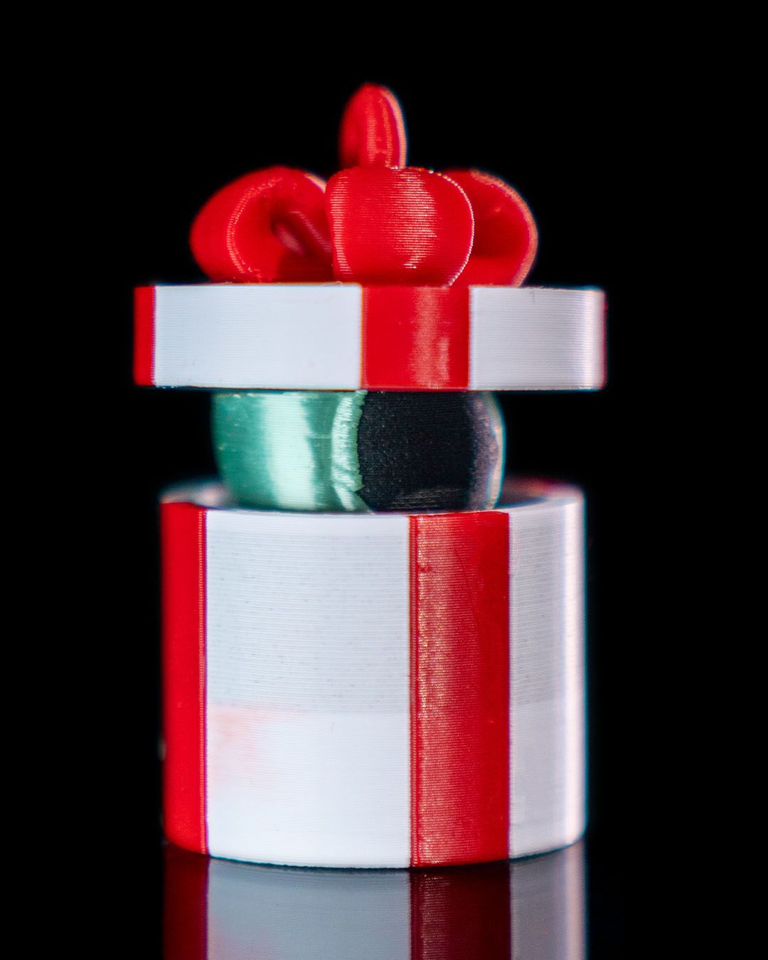 Alien Surprise Fidget Keychain - Image 6