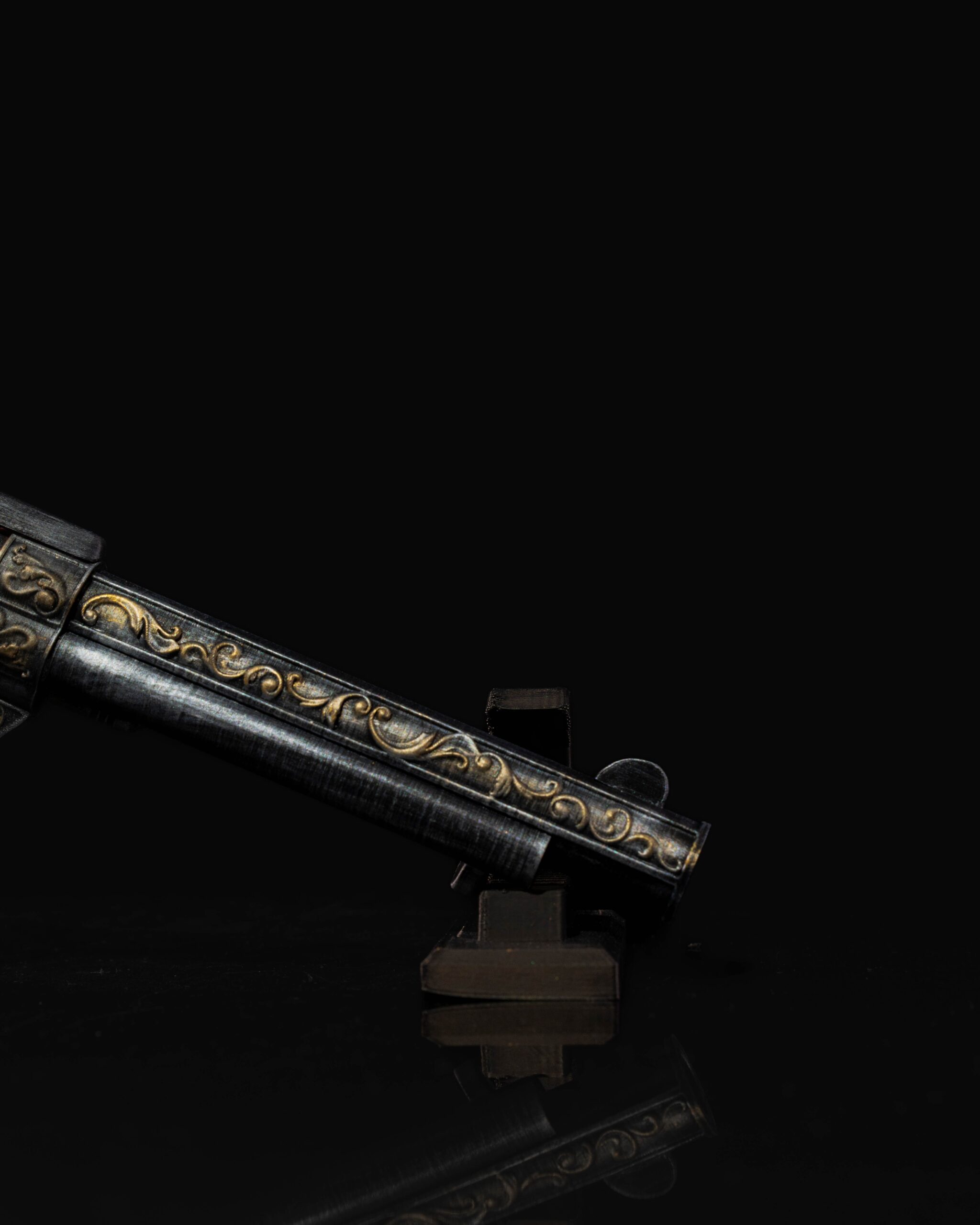 Revolver - Missy - Image 2