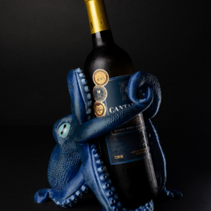 Bordeaux, the Wine-holding Octopus