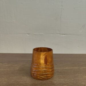 0,3 Liter Becher, Wellen