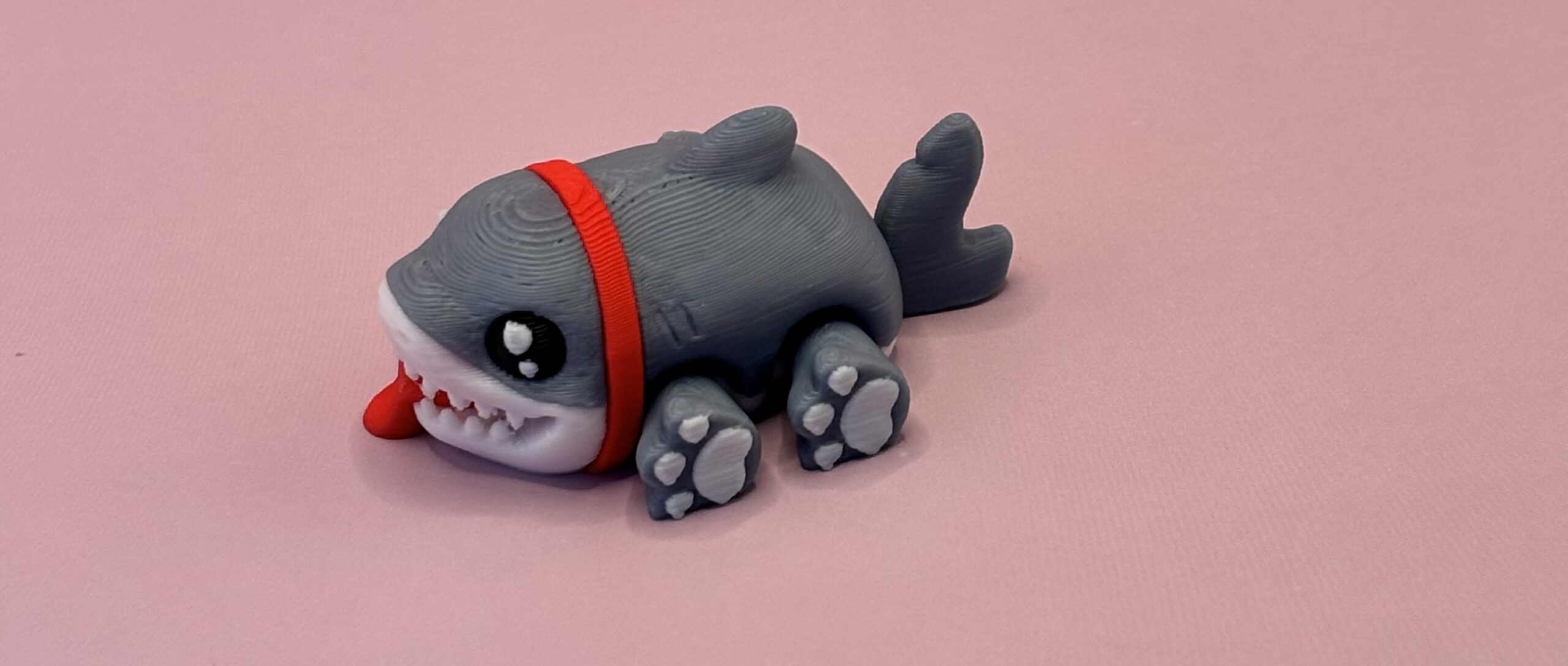 Jeff the Land Shark- Articulated Fidget Toy - Image 3