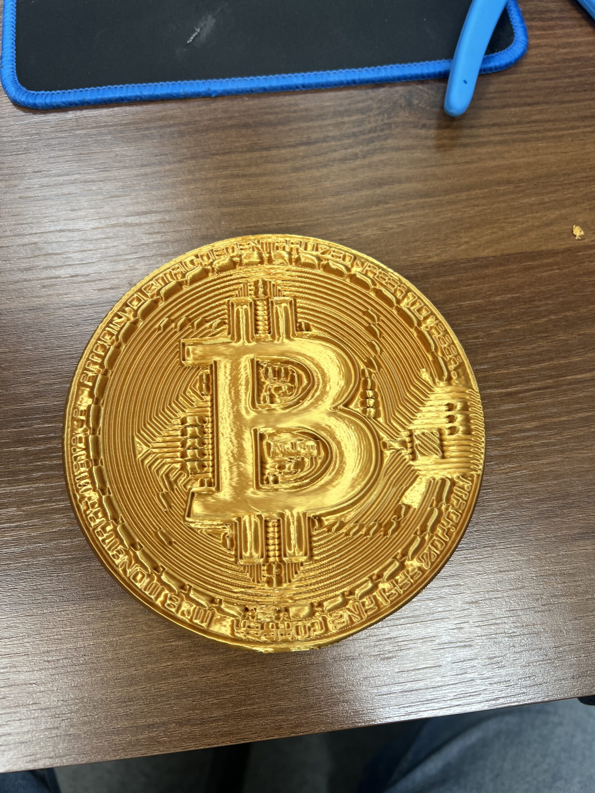 Moeda de Bitcoin 3D Decorativa – 13 cm de Diâmetro - Image 3