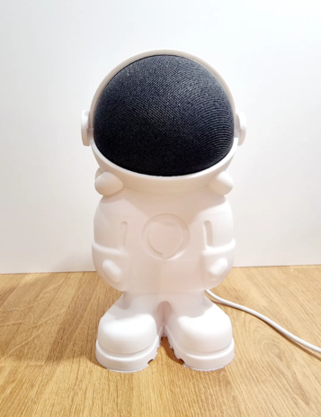 Suporte Astronauta para Alexa – Estilo e Proteção para Seu Echo Dot 4 ou 5 - Image 4
