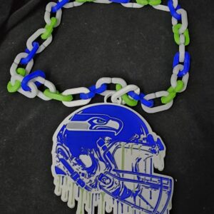 Seattle Seahawks Drip Helmet Fan Chain – Large Link 3D Printed Medallion