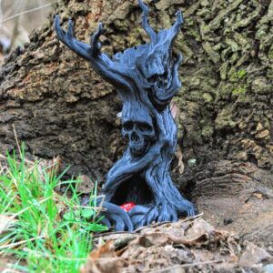 Dice tower Le chêne des murmures